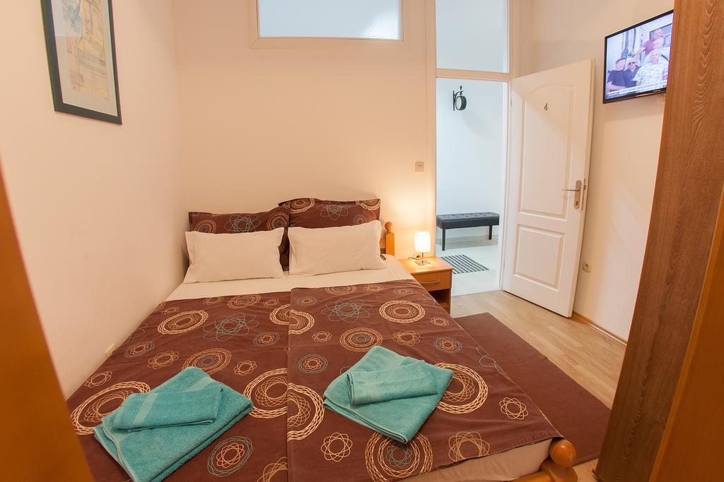 Guesthouse Hortenzija Mostar Bagian luar foto